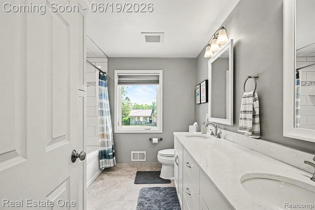 6317 Atkins Drive, Troy, MI 48085 — Photo 20