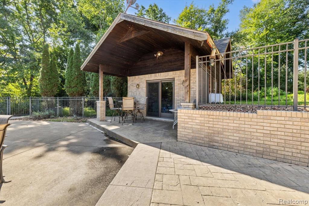 4020 Cohoctah Road, Linden, MI 48451 — Photo 51