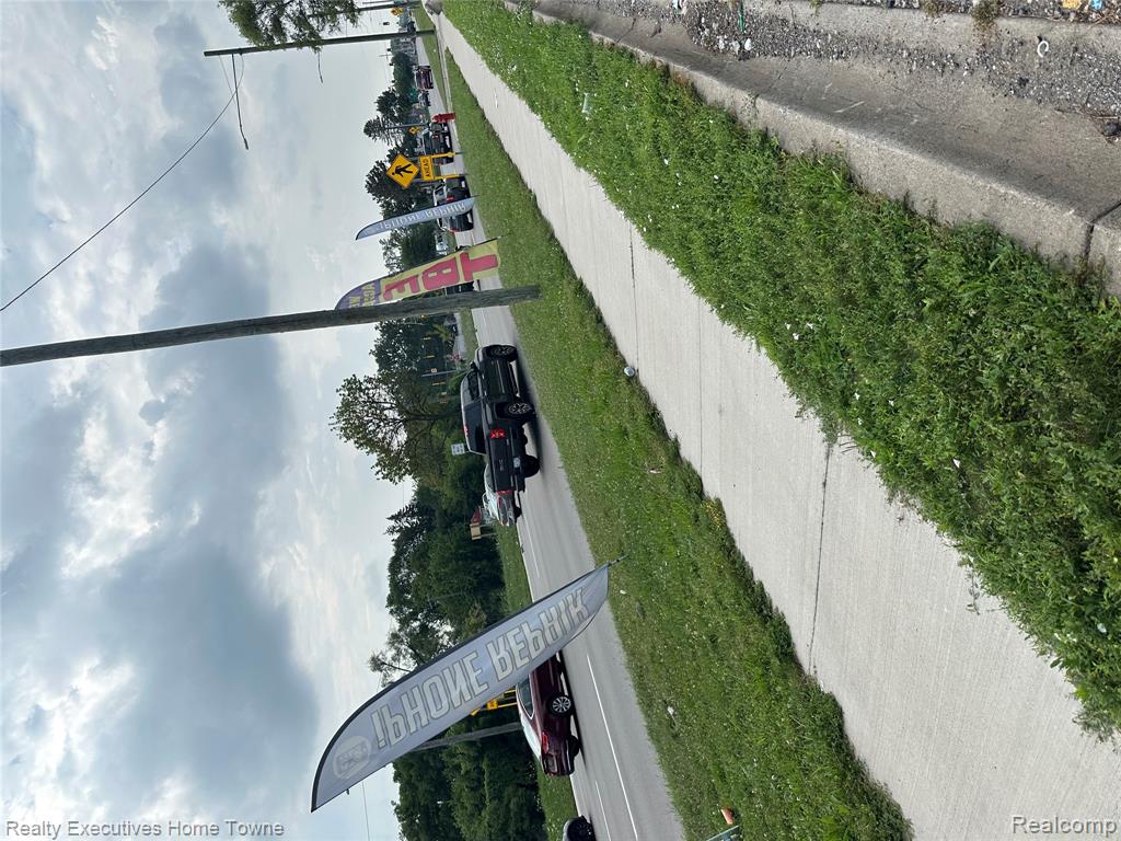 19005 Telegraph RD, Detroit, MI 48219 — Photo 23