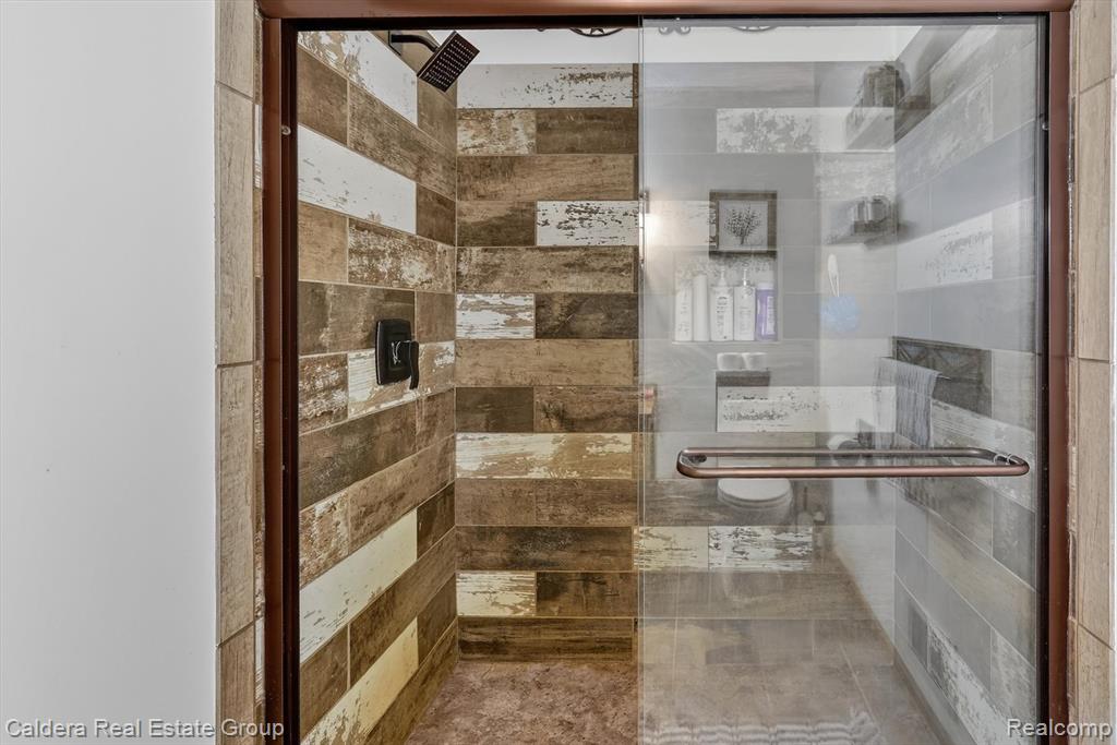 1137 Crawford Road, Turner, MI 48765 — Photo 15