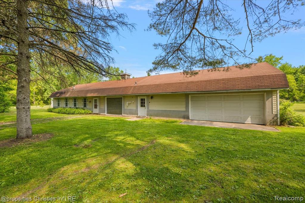 157 E Elmwood, Leonard, MI 48367 — Photo 14
