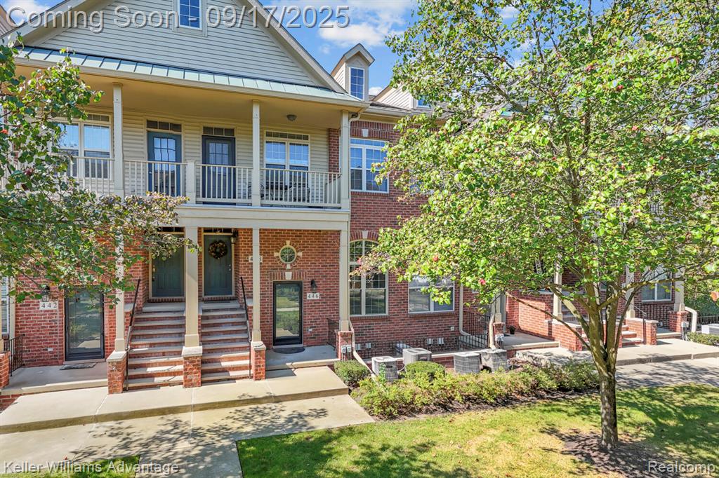 446 Boardwalk Drive, Walled Lake, MI 48390 — Photo 2