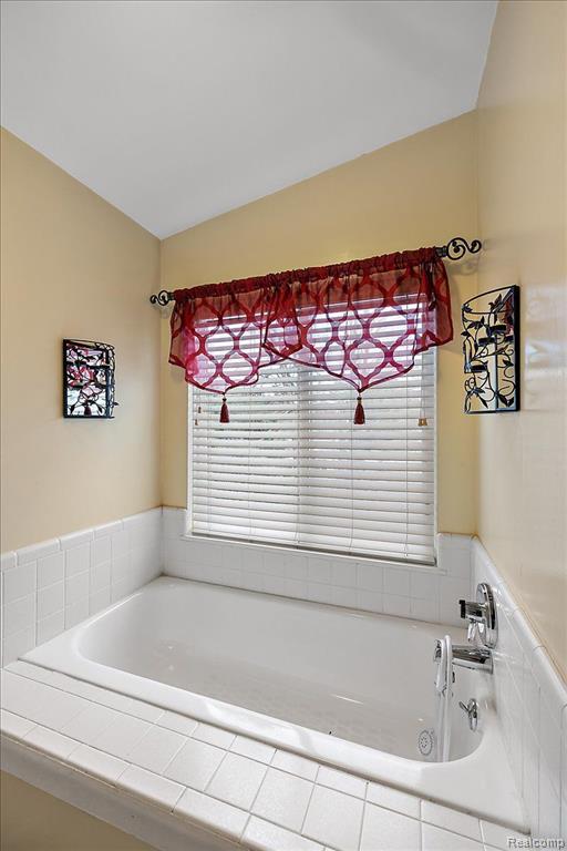 480 Timberwood Trail, Ortonville, MI 48462 — Photo 33