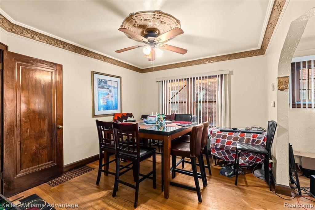 5227 COURVILLE Street, Detroit, MI 48224 — Photo 12