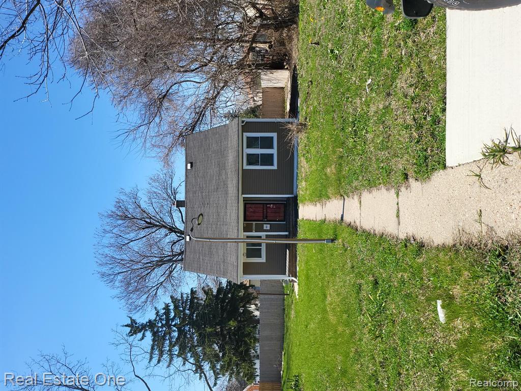18603 Mackay Street, Detroit, MI 48234