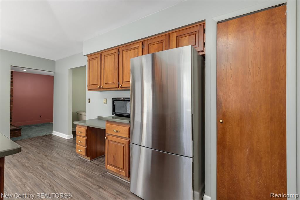 5140 Babbit Drive, Troy, MI 48085 — Photo 17