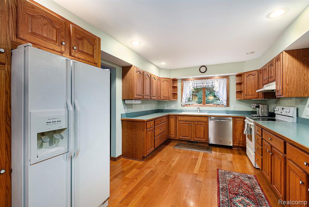 266 Adams Road, Frankfort, MI 49635 — Photo 9
