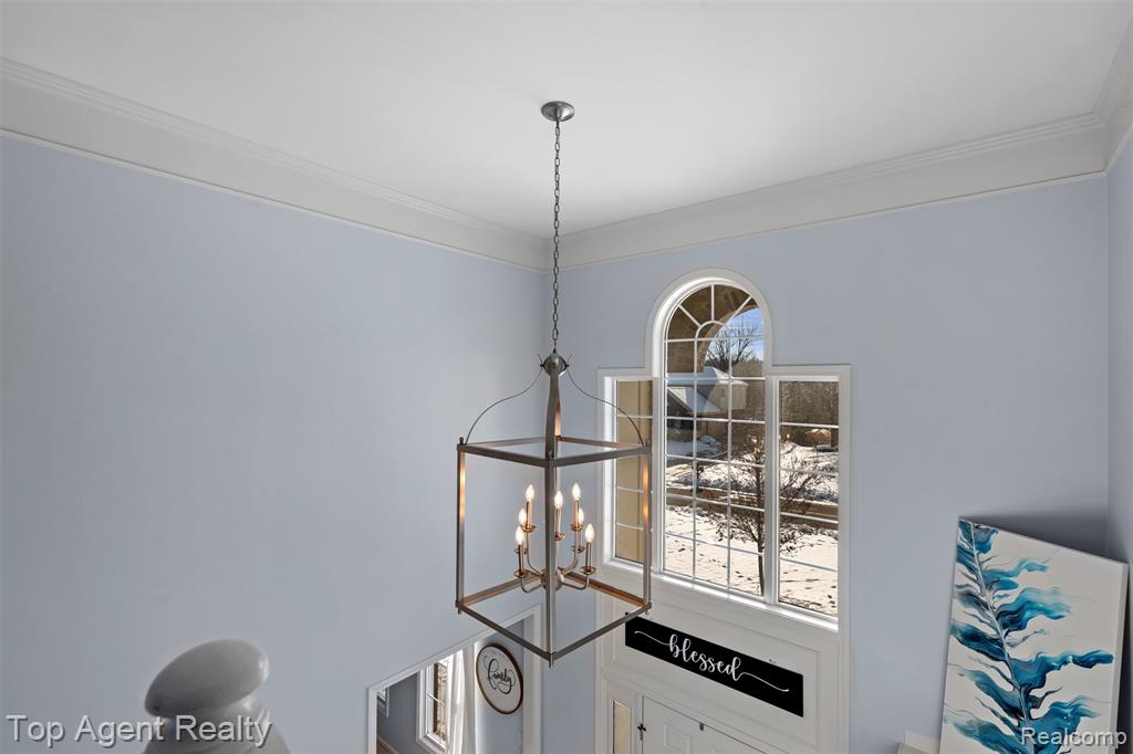 668 Berridge Circle, Lake Orion, MI — Photo 25