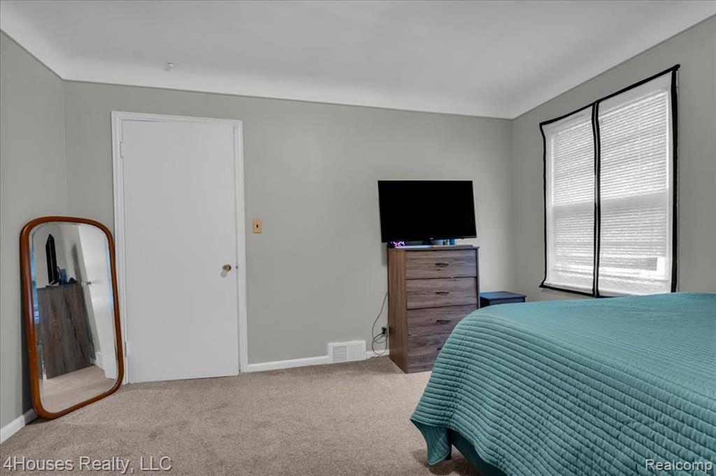 18092 Muirland Street, Detroit, MI 48221 — Photo 19