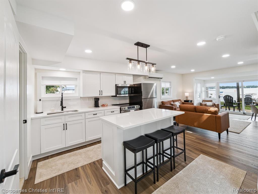 8980 Dexter Pinckney Road, Pinckney, MI 48169 — Photo 8