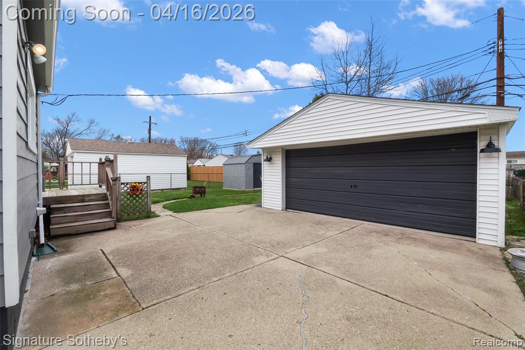 842 Schuman Street, Garden City, MI — Photo 13