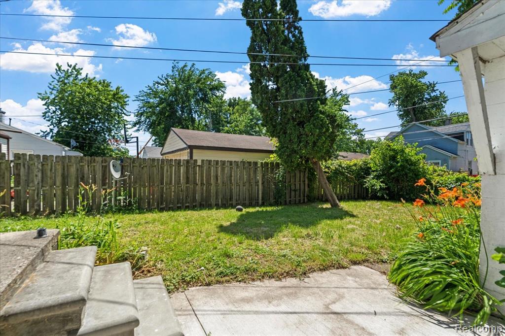 7220 Hupp Avenue, Warren, MI 48091 — Photo 27