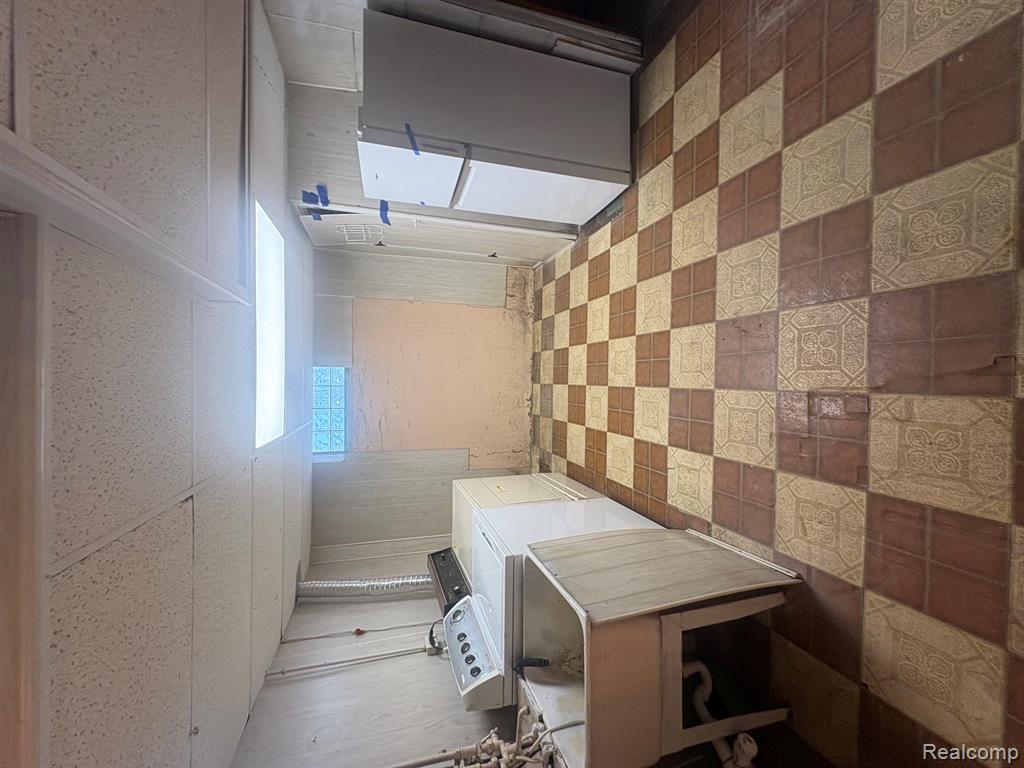 6459 Lathers Street, Garden City, MI — Photo 12