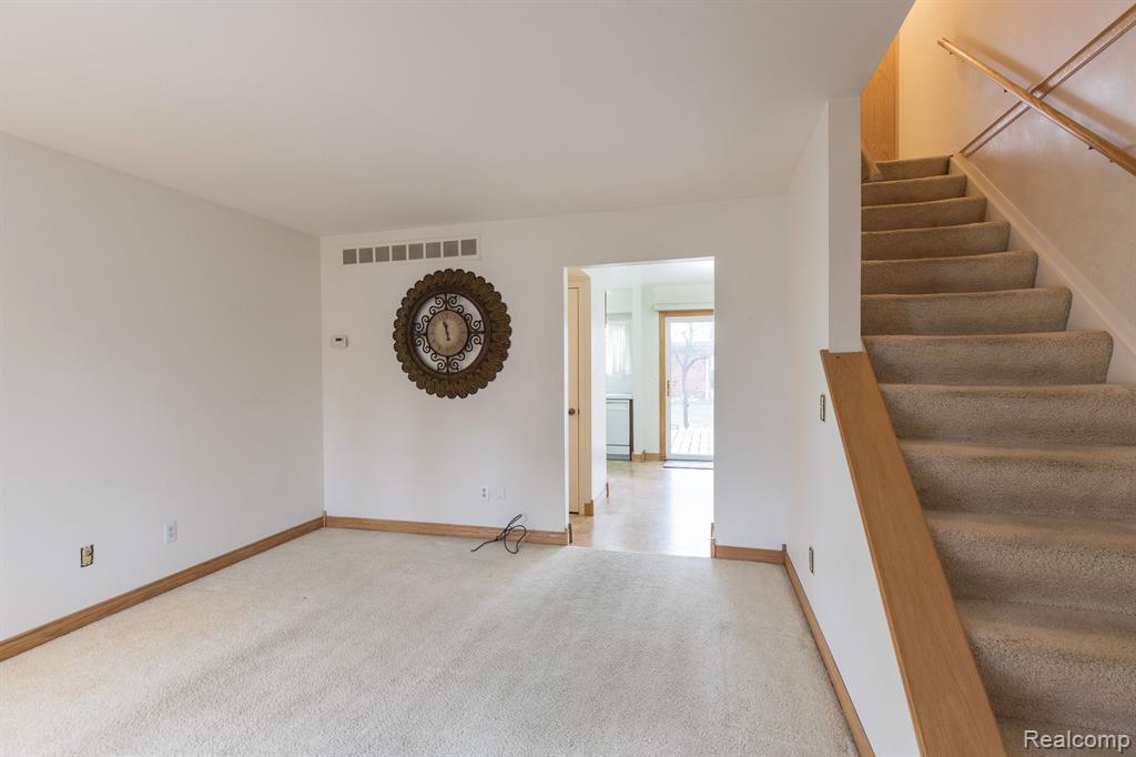 2939 Whittier Court, Ann Arbor, MI 48104 — Photo 7