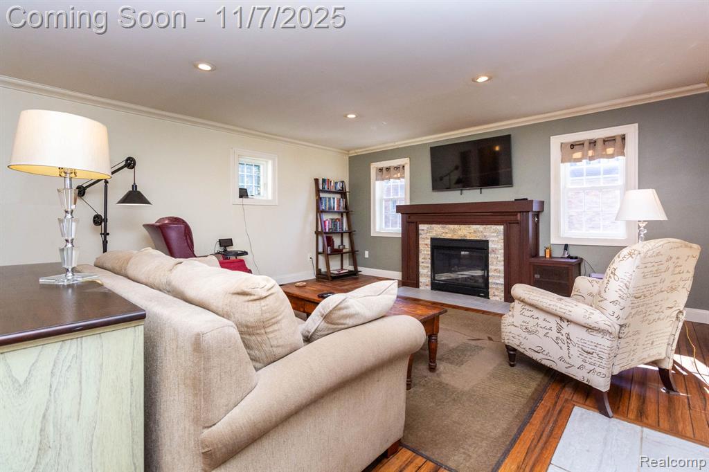 9911 Ingram Street, Livonia, MI 48150 — Photo 12