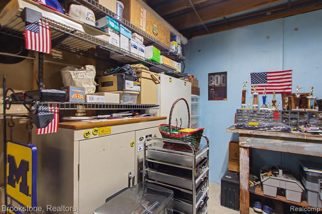 12465 Pagels Drive, 22, Grand Blanc, MI 48439 — Photo 42