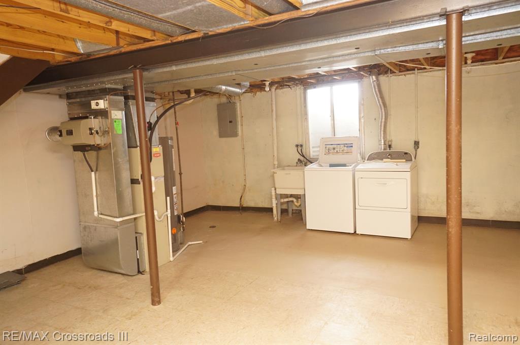 13378 N LAKE POINT Boulevard N, 2-4, Van Buren, MI 48111 — Photo 20