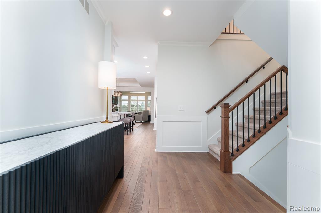 8250 Stoney Creek Drive, South Lyon, MI 48178 — Photo 6