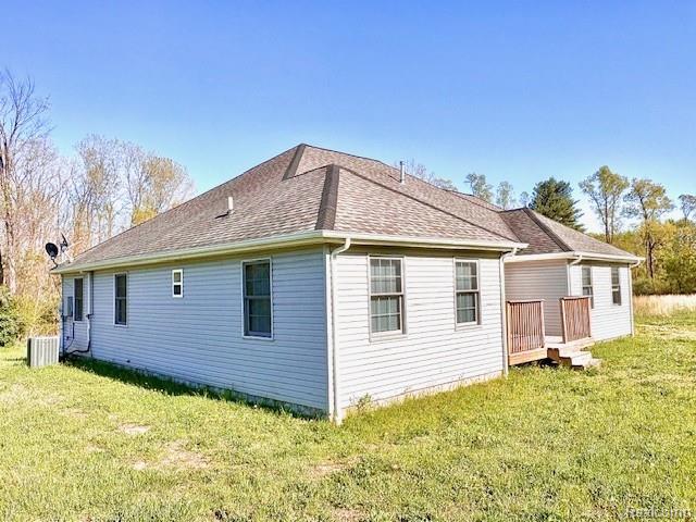 2095 M 140, Benton Harbor, MI 49022 — Photo 2
