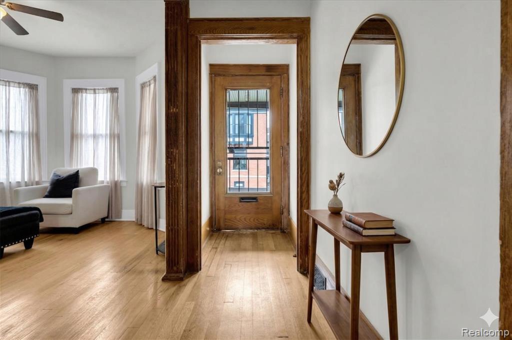 7950 E Lafayette Street - Photo 2