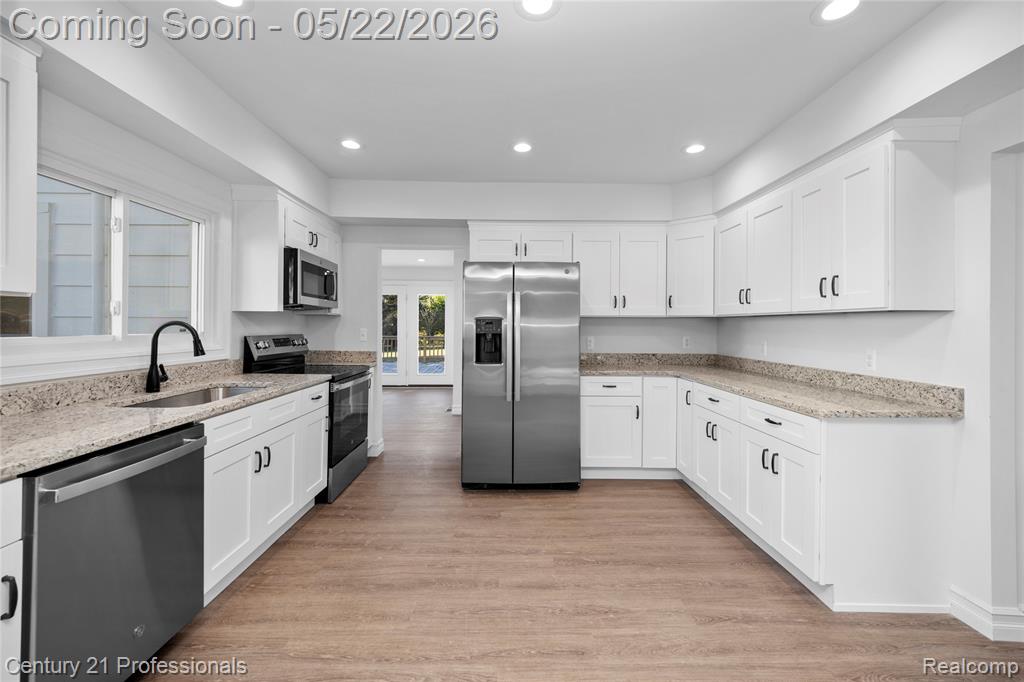 7359 Saint Clair Hwy Highway, China, MI — Photo 10