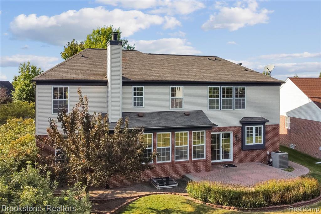 49422 BROOKLYN, Shelby Twp, MI 48317 — Photo 2