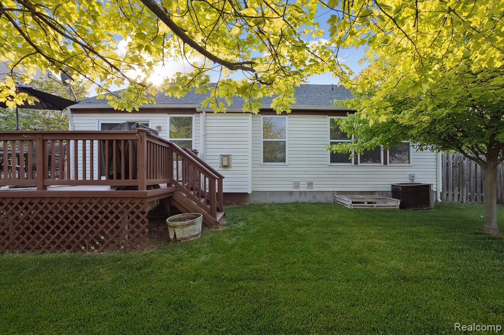 7160 Warwick Drive, Ypsilanti, MI 48197 — Photo 56