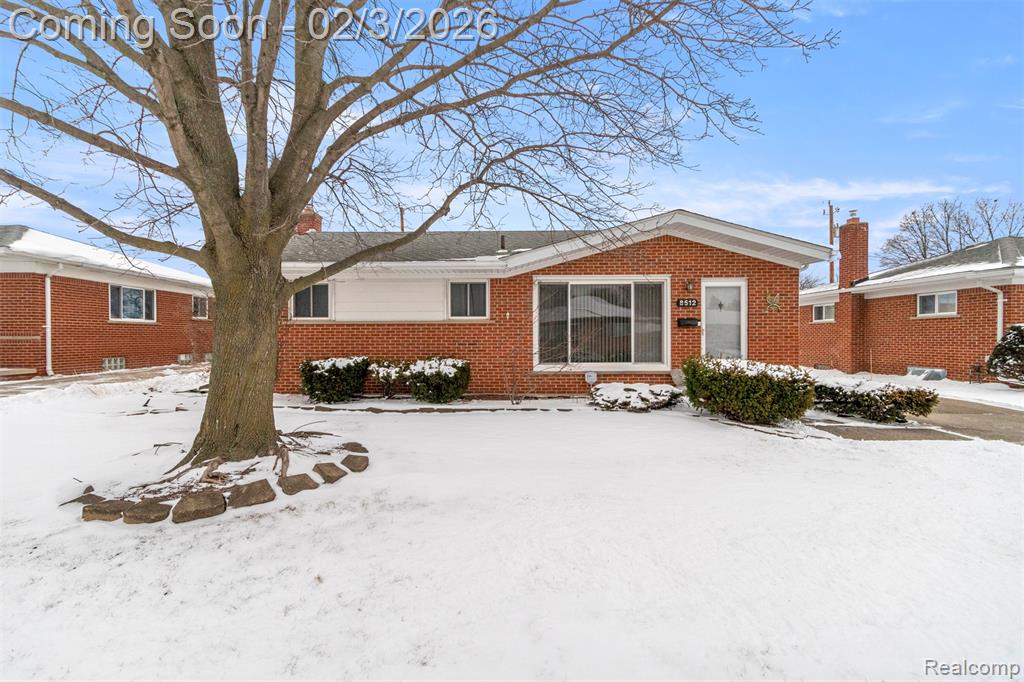 8512 Norborne Avenue, Dearborn Heights, MI 48127 — Photo 2