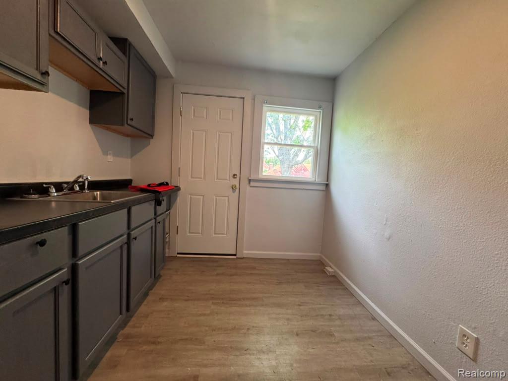 12655 Kelly Road, Detroit, MI 48224 — Photo 4