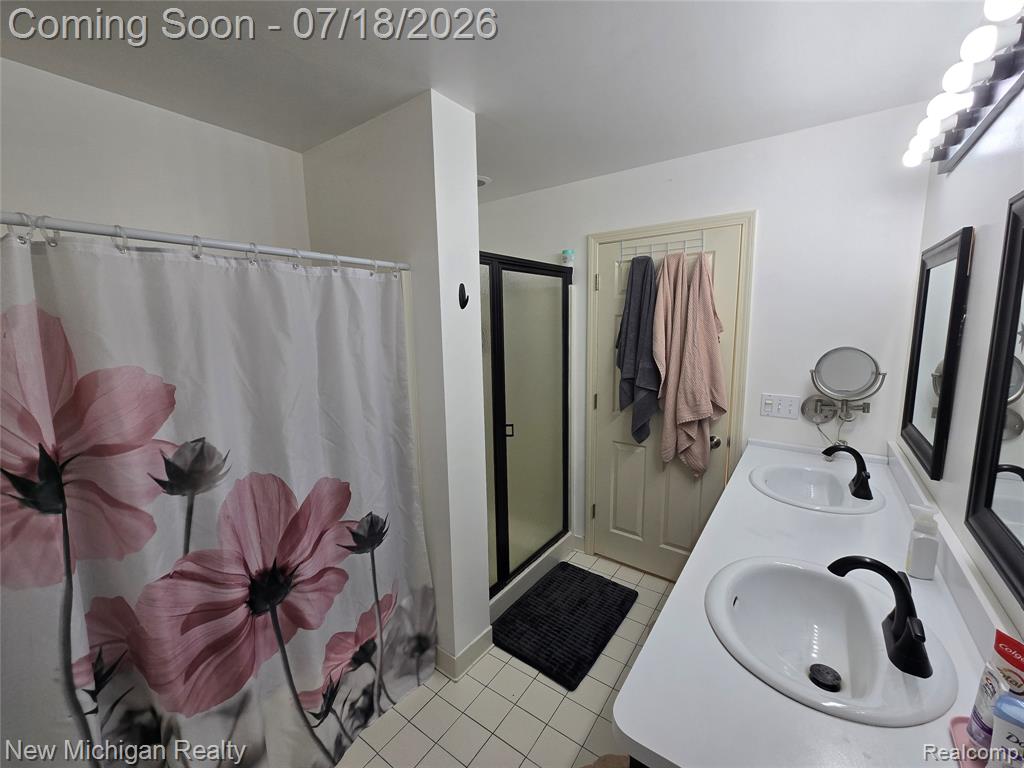 8165 Timber Trail, White Lake, MI — Photo 13