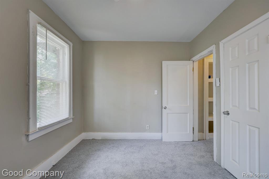 14510 Asbury Park, Detroit, MI 48227 — Photo 18