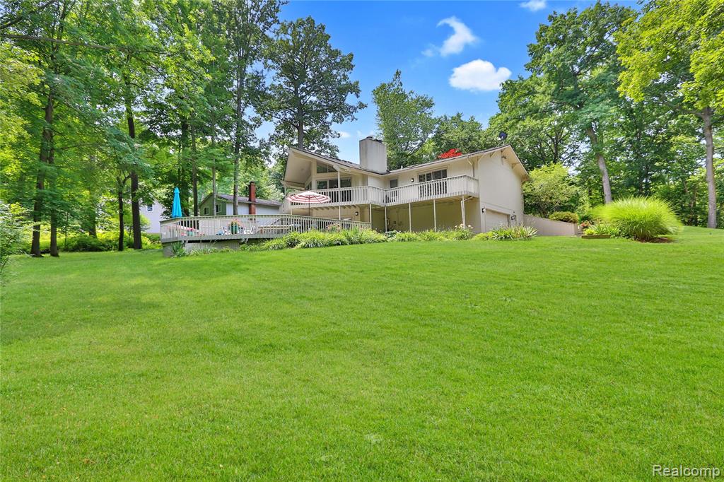 4070 Cross Road, White Lake, MI — Photo 34
