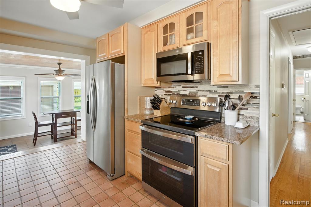 655 Ross Street, Plymouth, MI 48170 — Photo 17