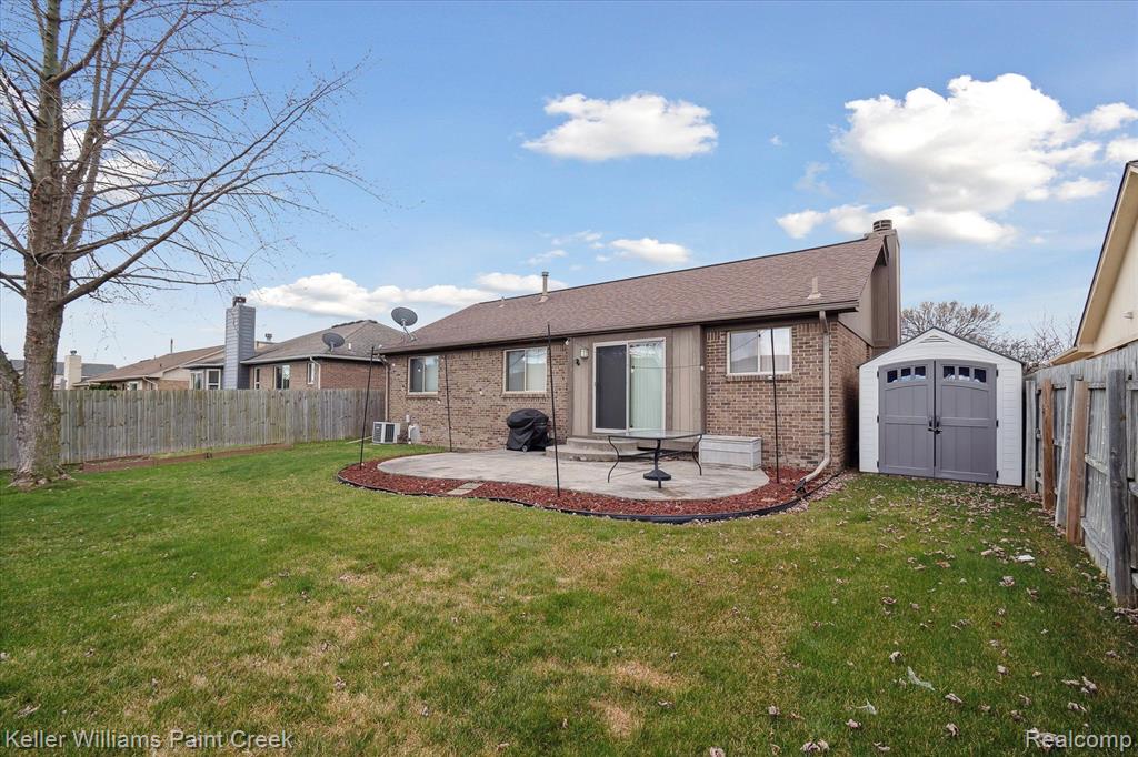 46044 ROYAL Drive, Chesterfield, MI — Photo 42