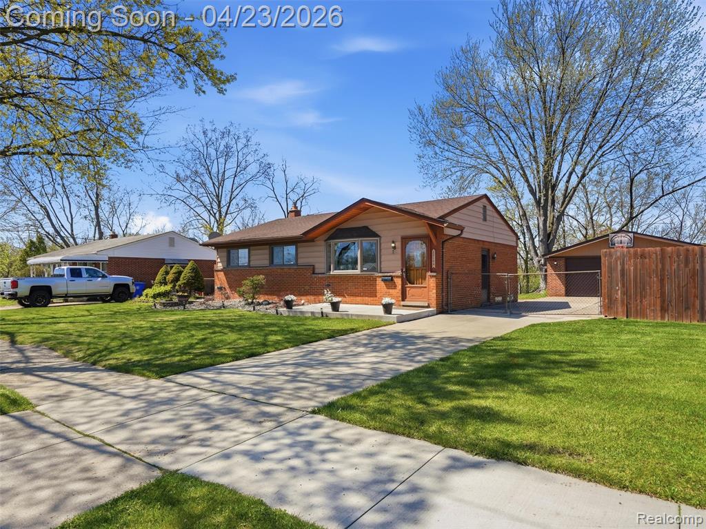 33143 Vista Way, Fraser, MI 48026 — Photo 4