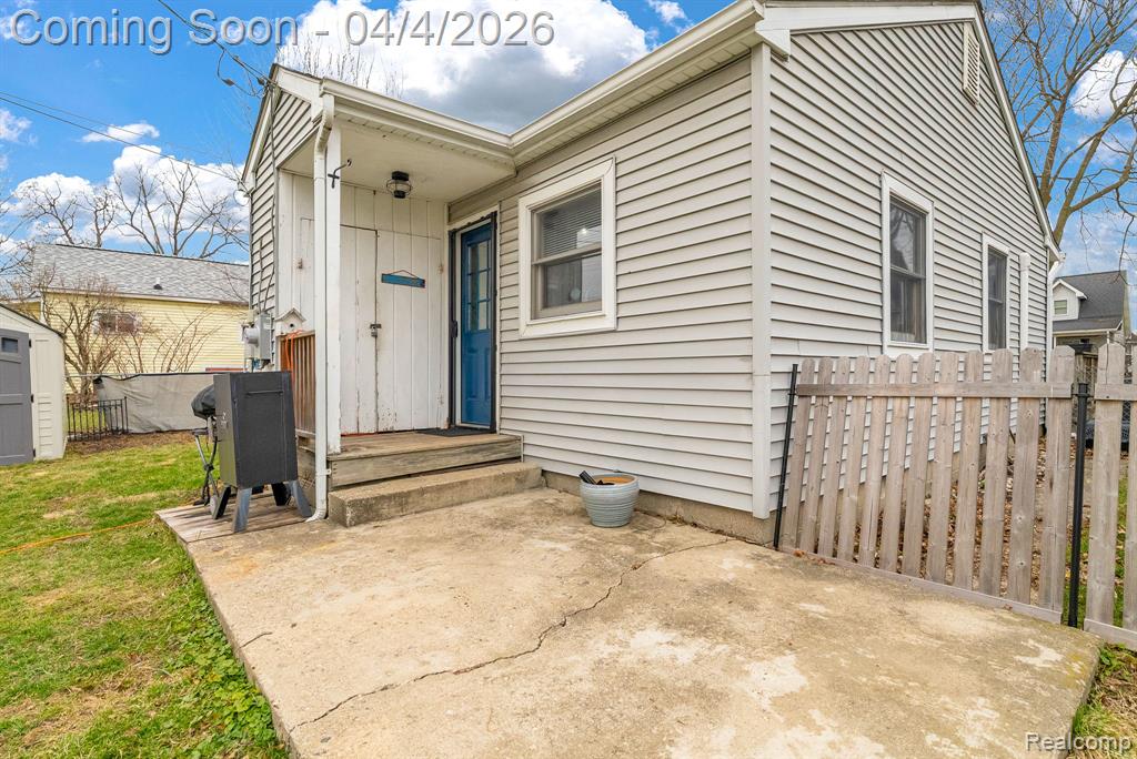527 Turrill Avenue, Lapeer, MI 48446 — Photo 25