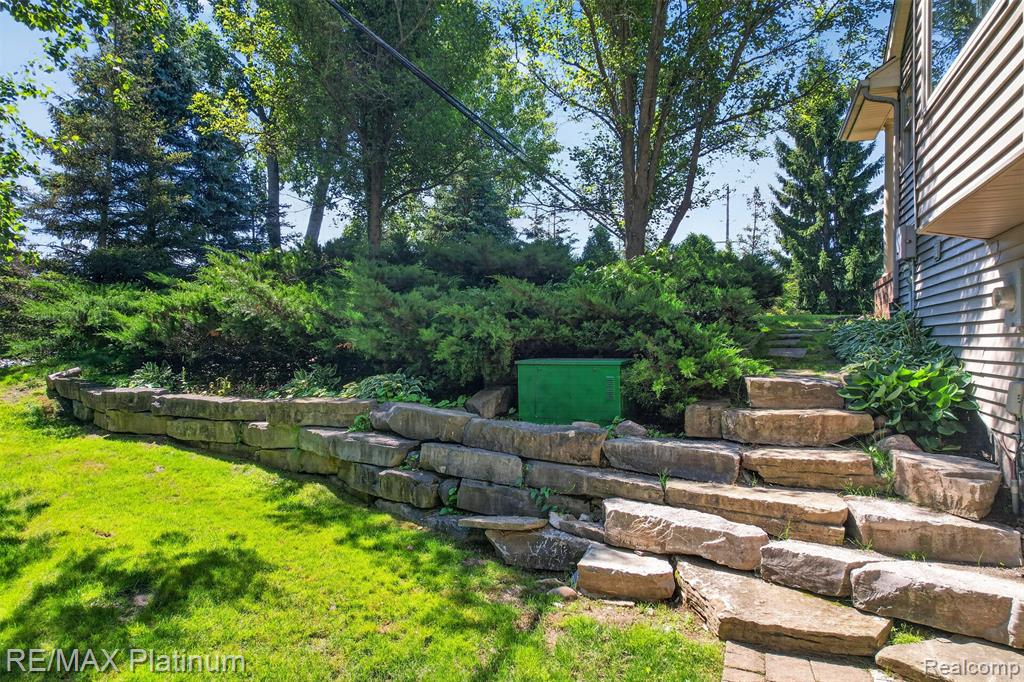 59360 Foxpointe Lane, South Lyon, MI 48178 — Photo 64