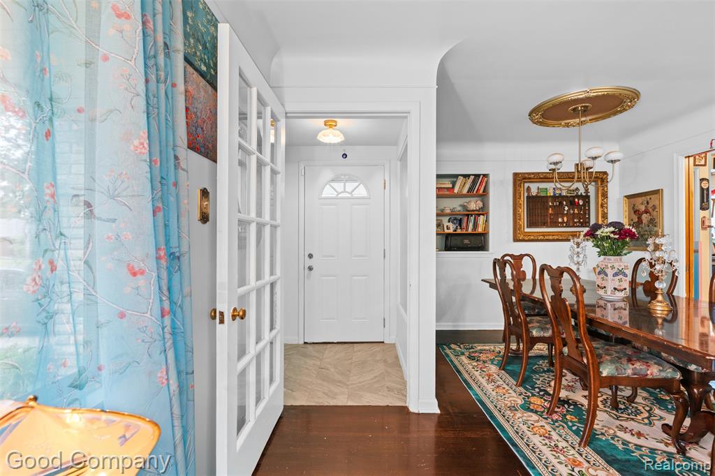 20428 Lennon Street, Harper Woods, MI 48225 — Photo 4