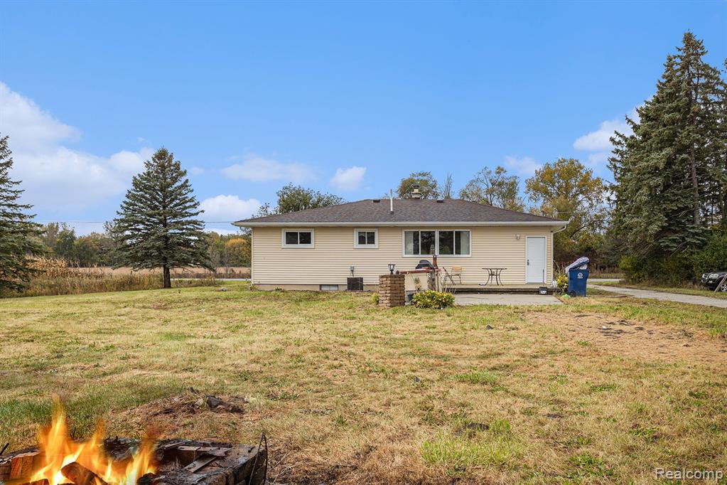 3735 S PORTSMOUTH Road, Bridgeport, MI 48722 — Photo 24