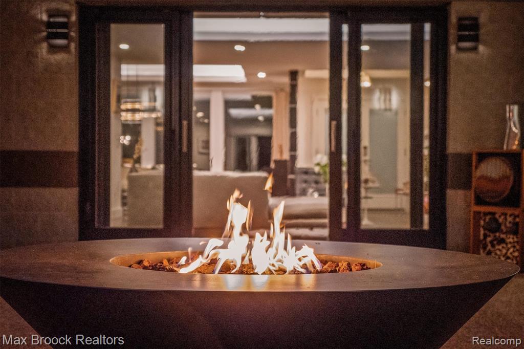 7400 Parkstone Lane, Bloomfield Hills, MI 48301 — Photo 88