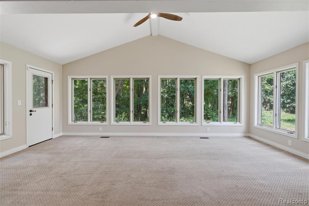 5336 Urbana Drive, Brighton, MI 48116 — Photo 15