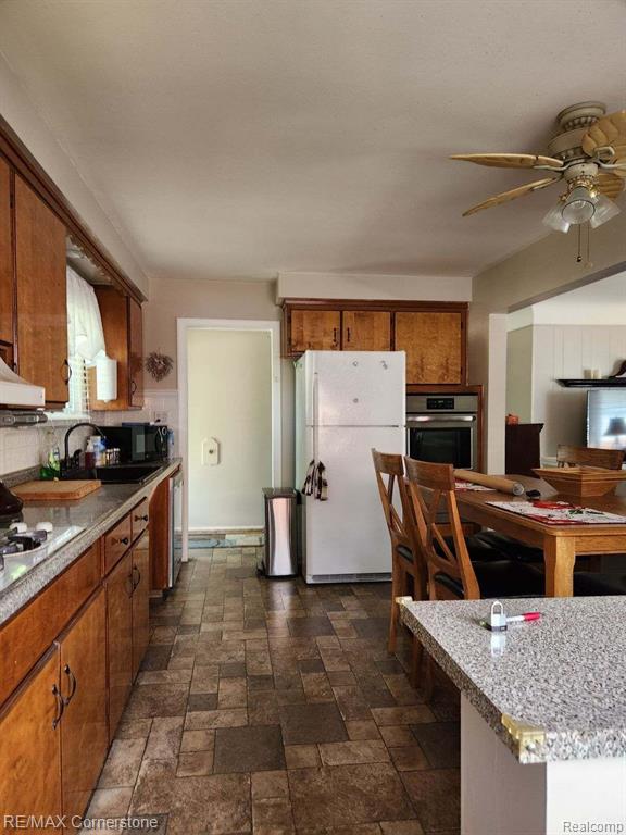 6615 SHADOWLAWN Street, Dearborn Heights, MI 48127 — Photo 23