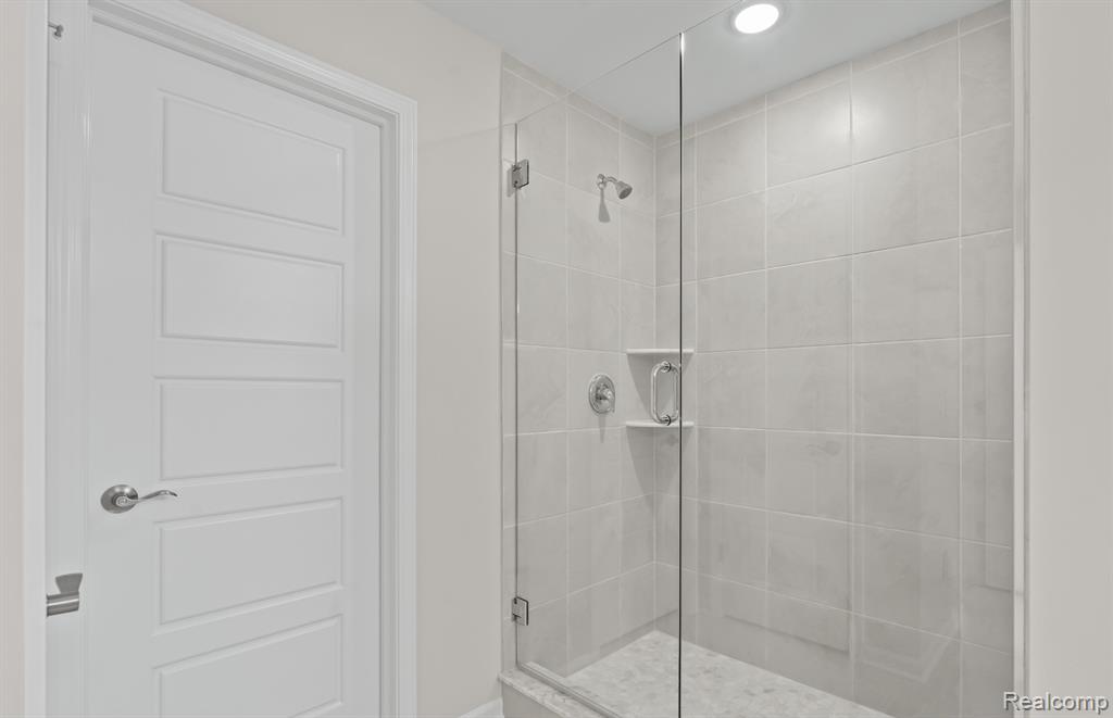 30112 Norway Drive, New Hudson, MI 48165 — Photo 23