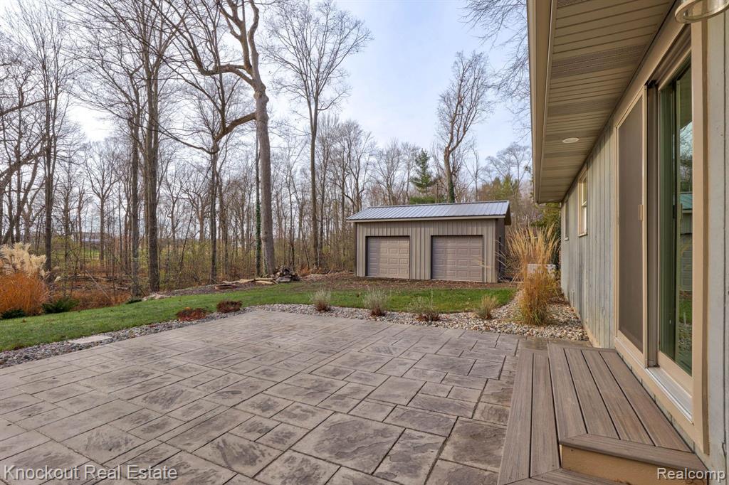 9120 S RONRICK Place, Frankenmuth, MI 48734 — Photo 40