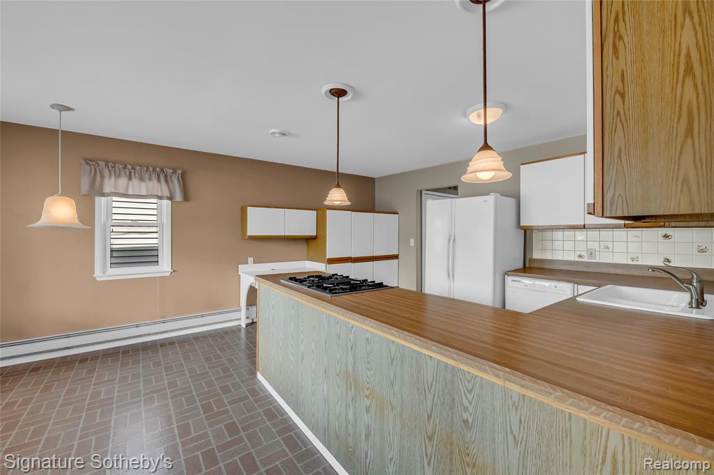 125 North Avenue, Algonac, MI 48001 — Photo 9