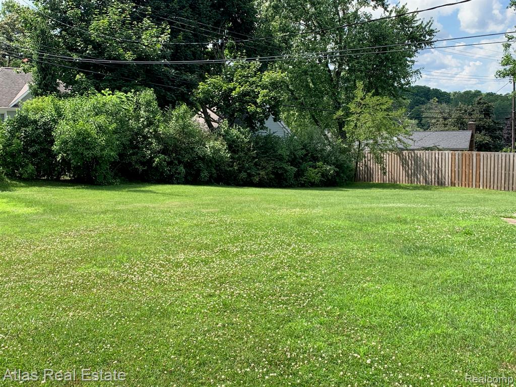 6201 S Main Street, Clarkston, MI — Photo 6