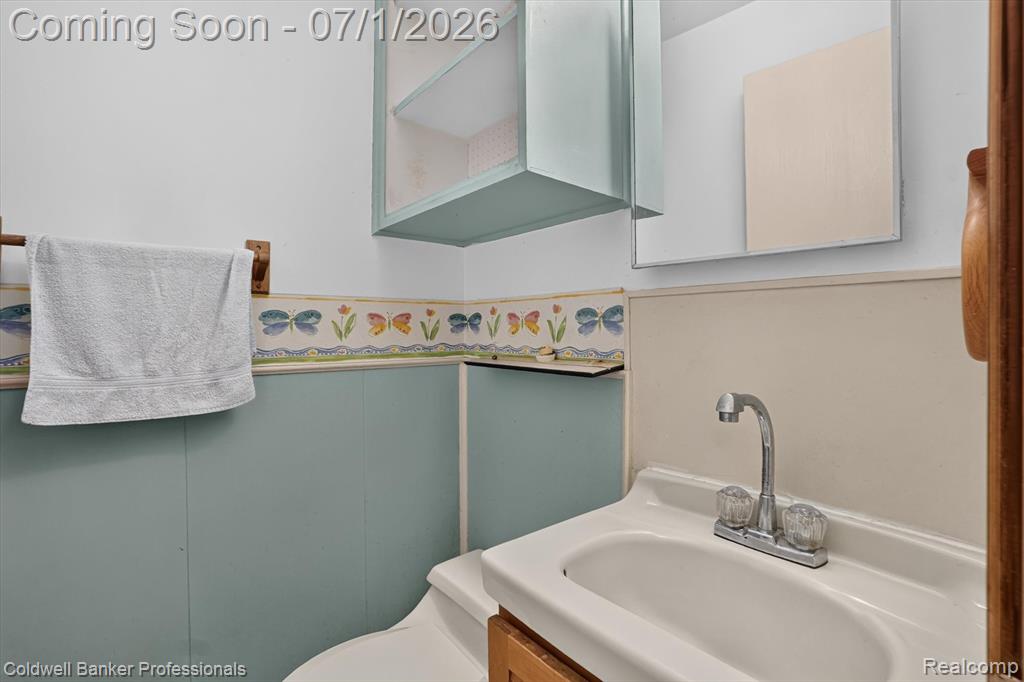 5410 Mancelona Drive, Grand Blanc, MI 48439 — Photo 16
