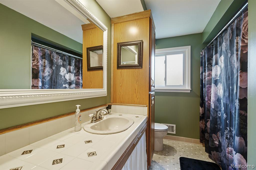 47470 Barbara Road, Macomb, MI 48044 — Photo 18
