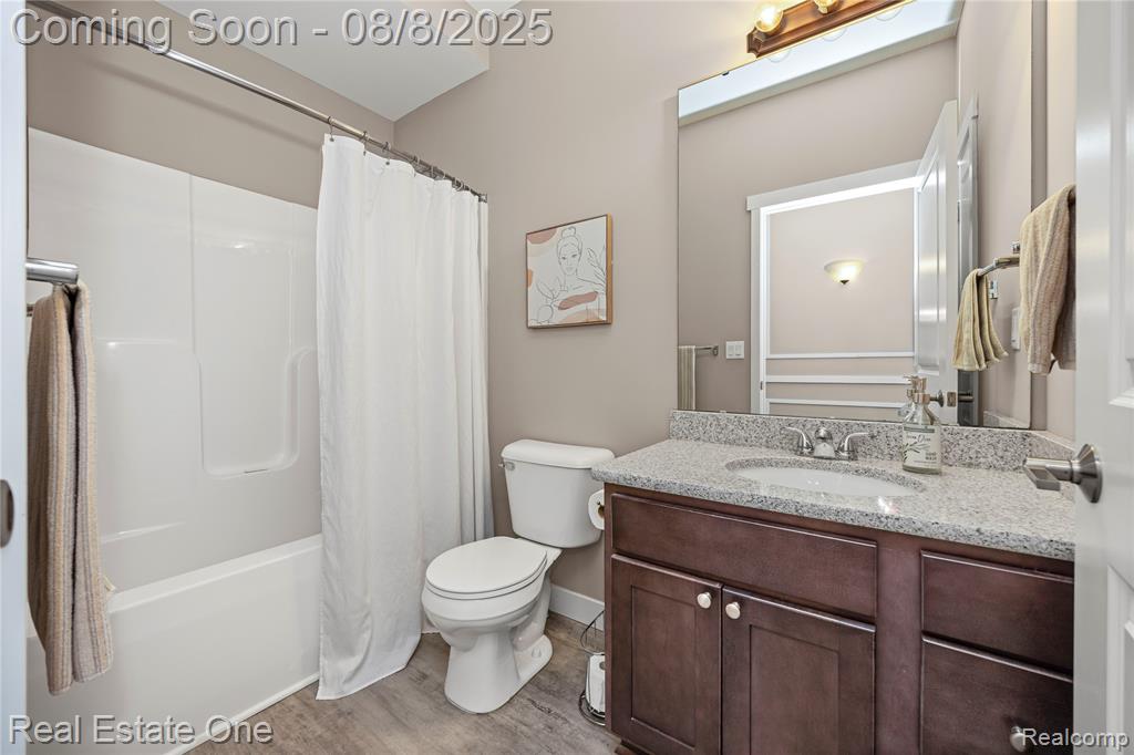 9265 Regency Boulevard, Pinckney, MI 48169 — Photo 31