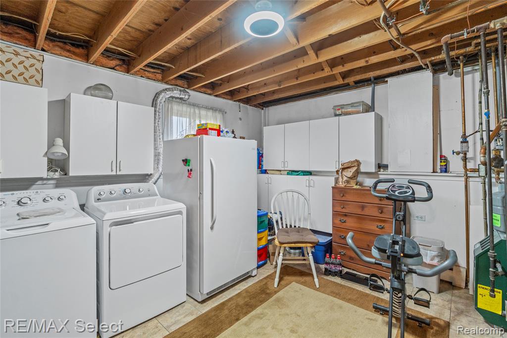 550 W Rose Center Road, Holly, MI 48442 — Photo 26